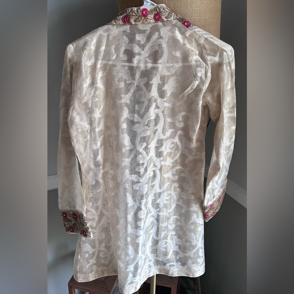 Beautifull cape and pants in dull gold color! - Picture 8 of 9